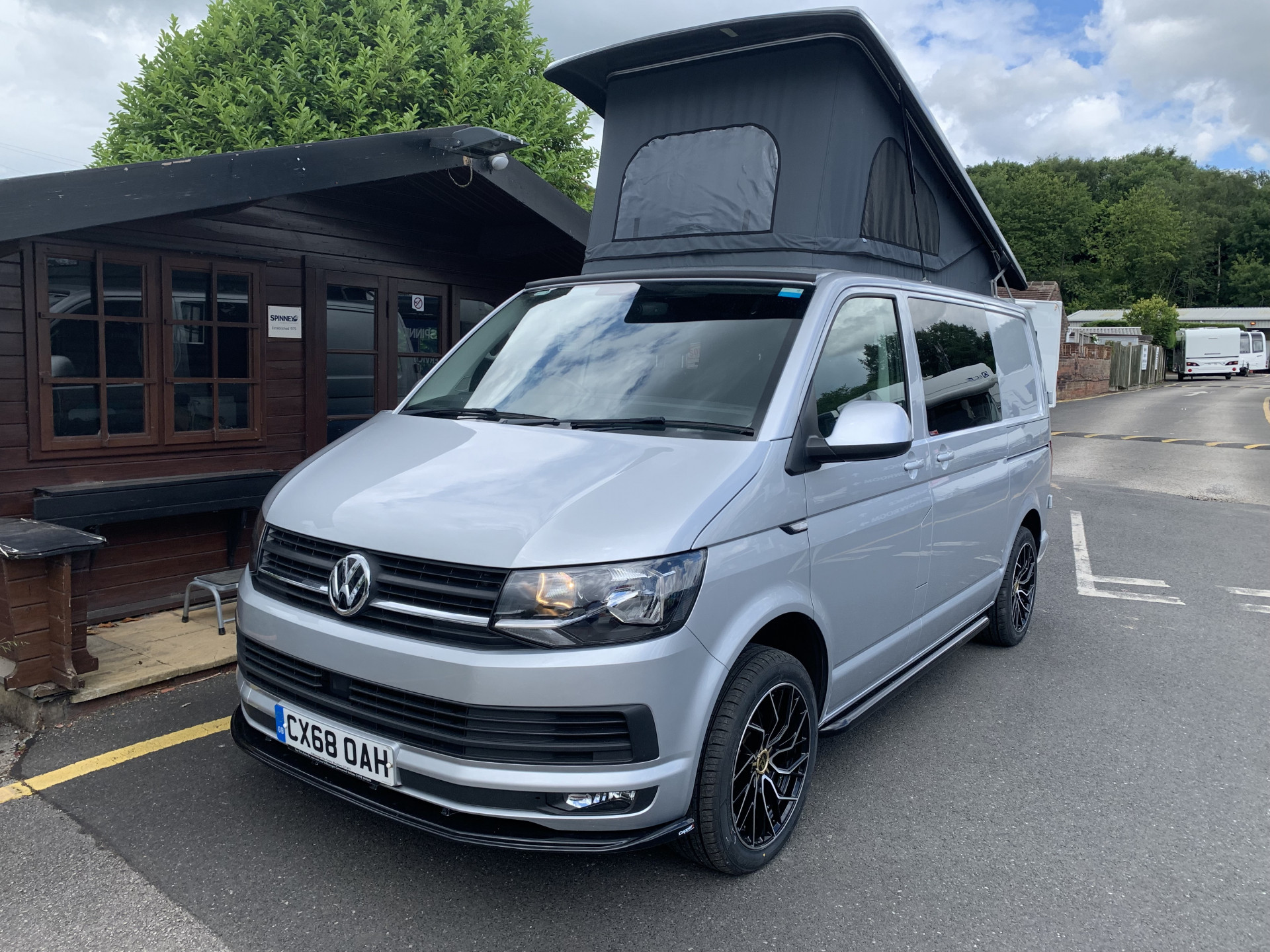 Used 2018 Volkswagen Transporter Camper T28 Highline for sale in ...