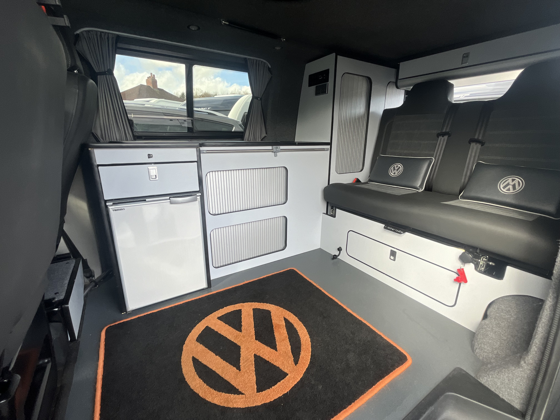 Used 2019 Volkswagen Transporter T28 Highline for sale in Staffordshire