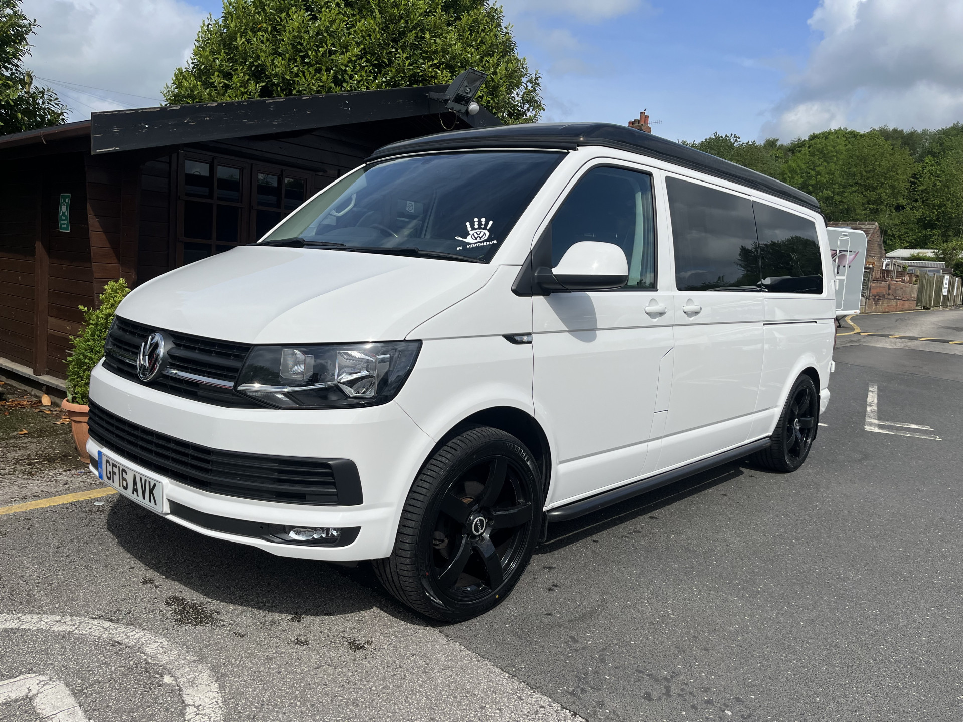 Used 2016 Volkswagen Camper King T28 Highline for sale in Staffordshire