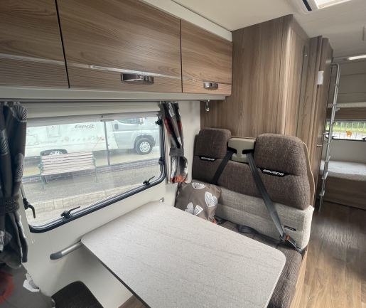 Swift Escape 696 | Spinney Cheshire | Spinney